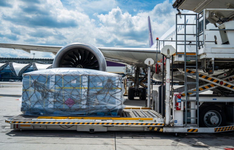 5 Reasons Businesses Choose Air Freight Services